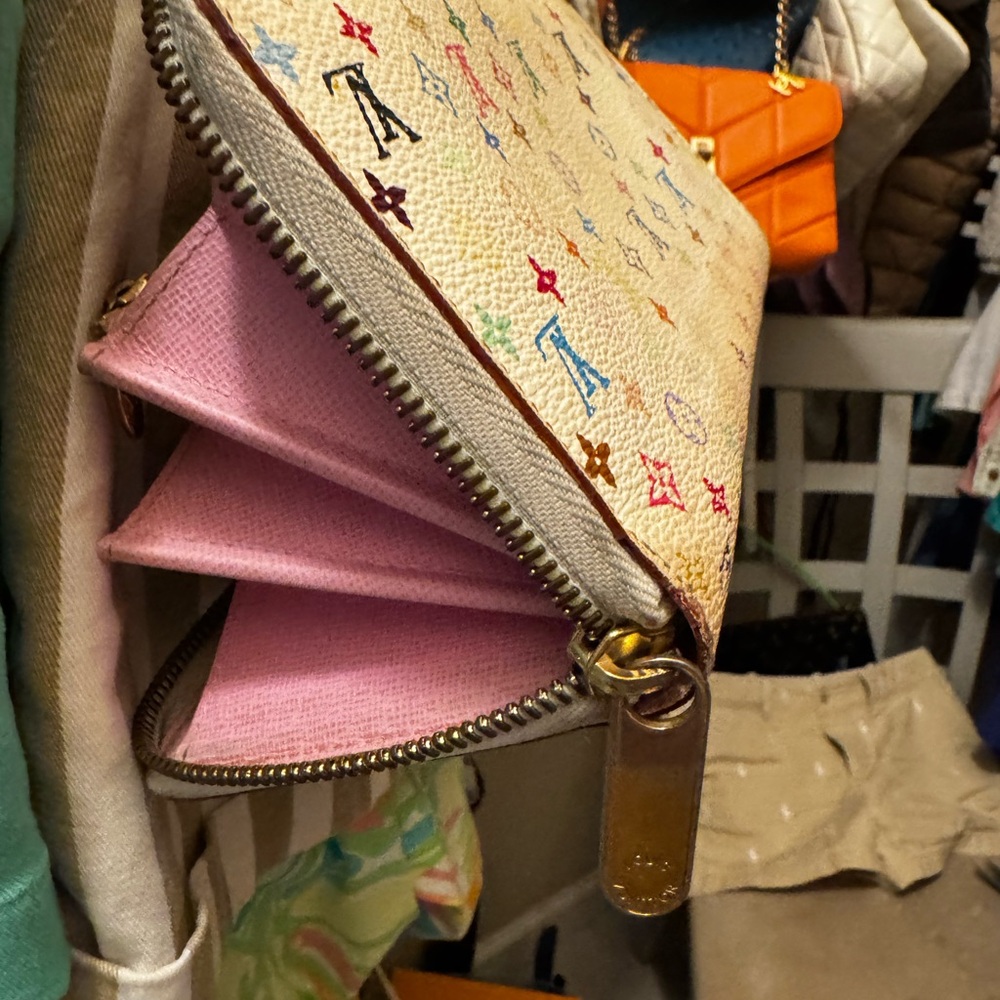 Louis Vuitton Pink and Brown Wallet with Gold Zipper - Picture 2 of 7